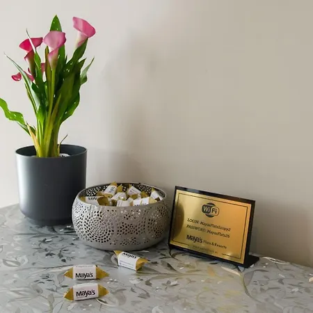 Lägenhet Maya's Flats & - Szopy