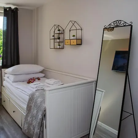 46m² 3 Slaapkamer, 1 Privé Badkamer In Lange Tuinen Gdańsk