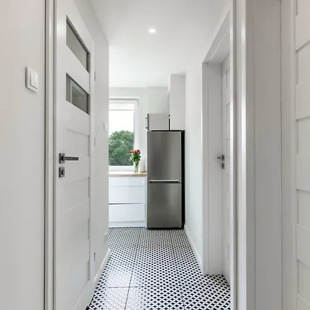 Maya's Flats & - Szopy *