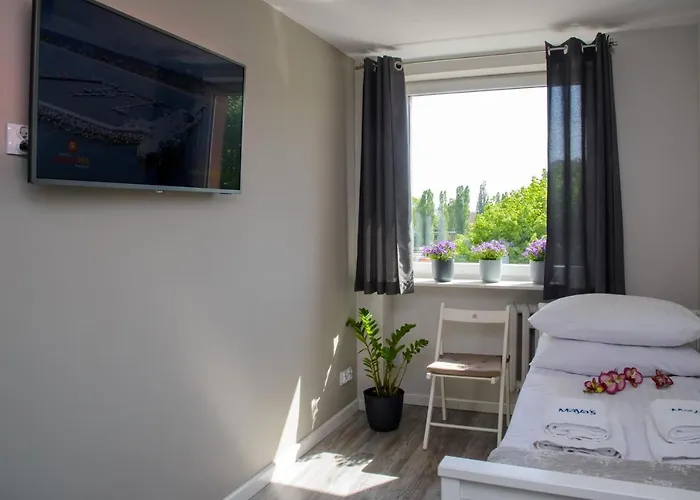 Maya's Flats & - Szopy