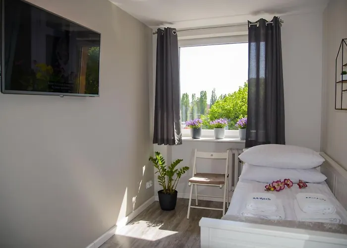 アパート Maya's Flats & - Szopy