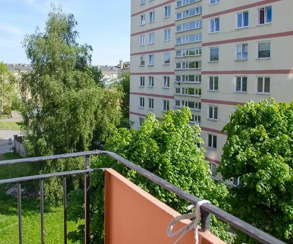 Maya's Flats & - Szopy アパート