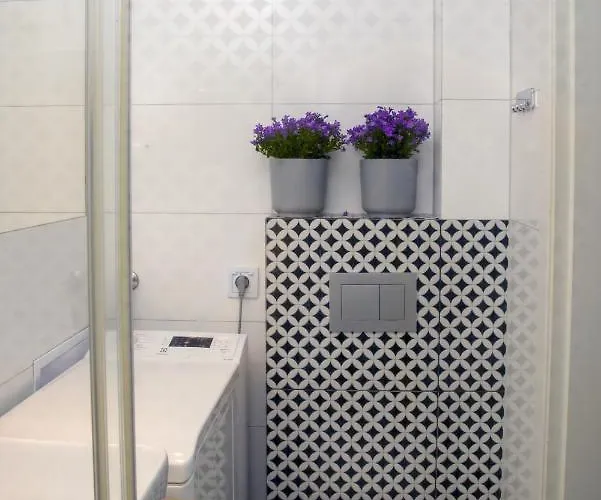 Maya's Flats & - Szopy شقة غدانسك